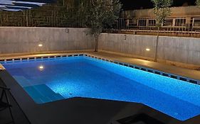 Villa Arena - Pool Table, Table Tennis, Darts & More